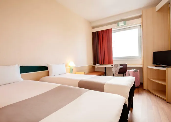 Hotel Ibis Lodz Centrum photo
